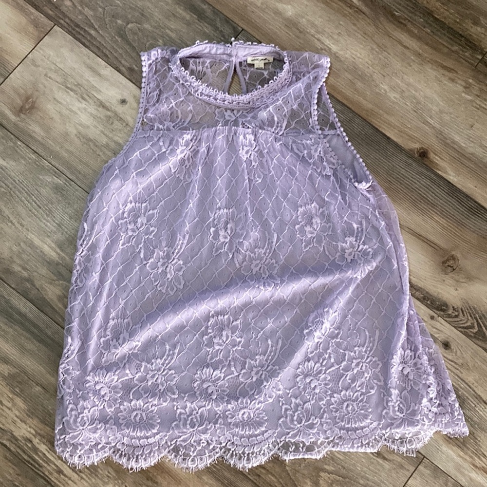 Ultra Pink Light Purple Lacy Floral Top Size L